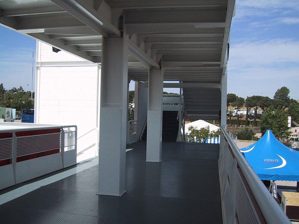 Conjunto estructura y escalera 2